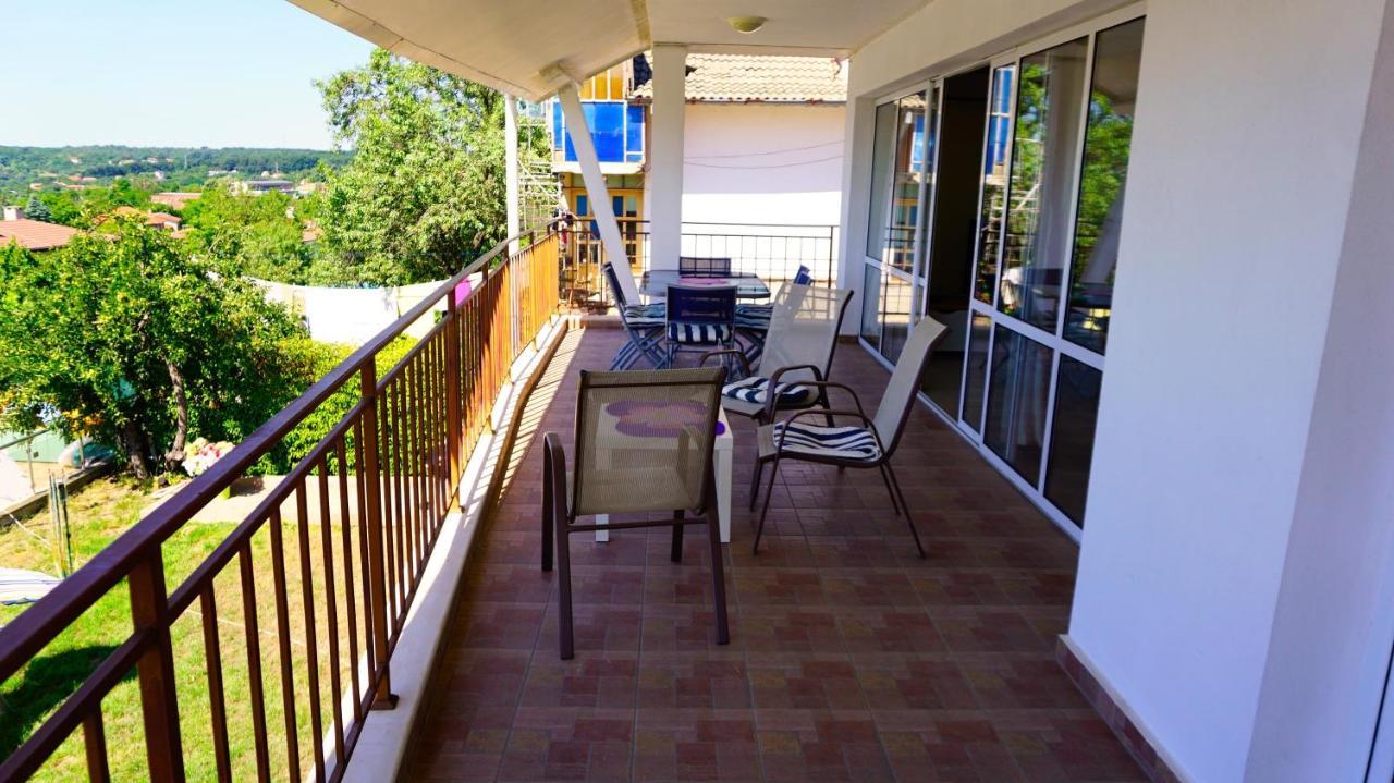 Вила Сънрайз - Villa Sunrise Varna Exterior photo